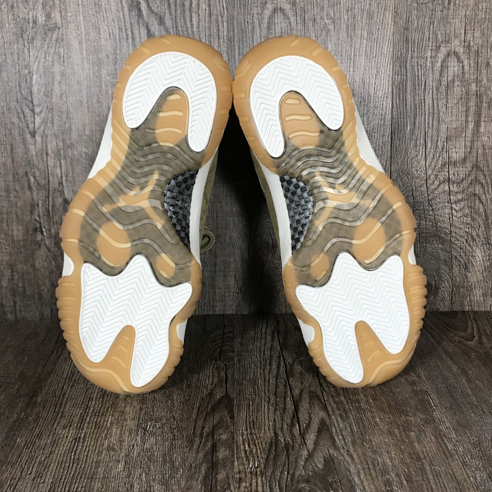 Air Jordan 11 Retro ‘Olive Lux’ - Picture 6 of 6